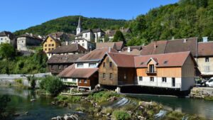 Dans quelle région construit-on le plus en bois ?
