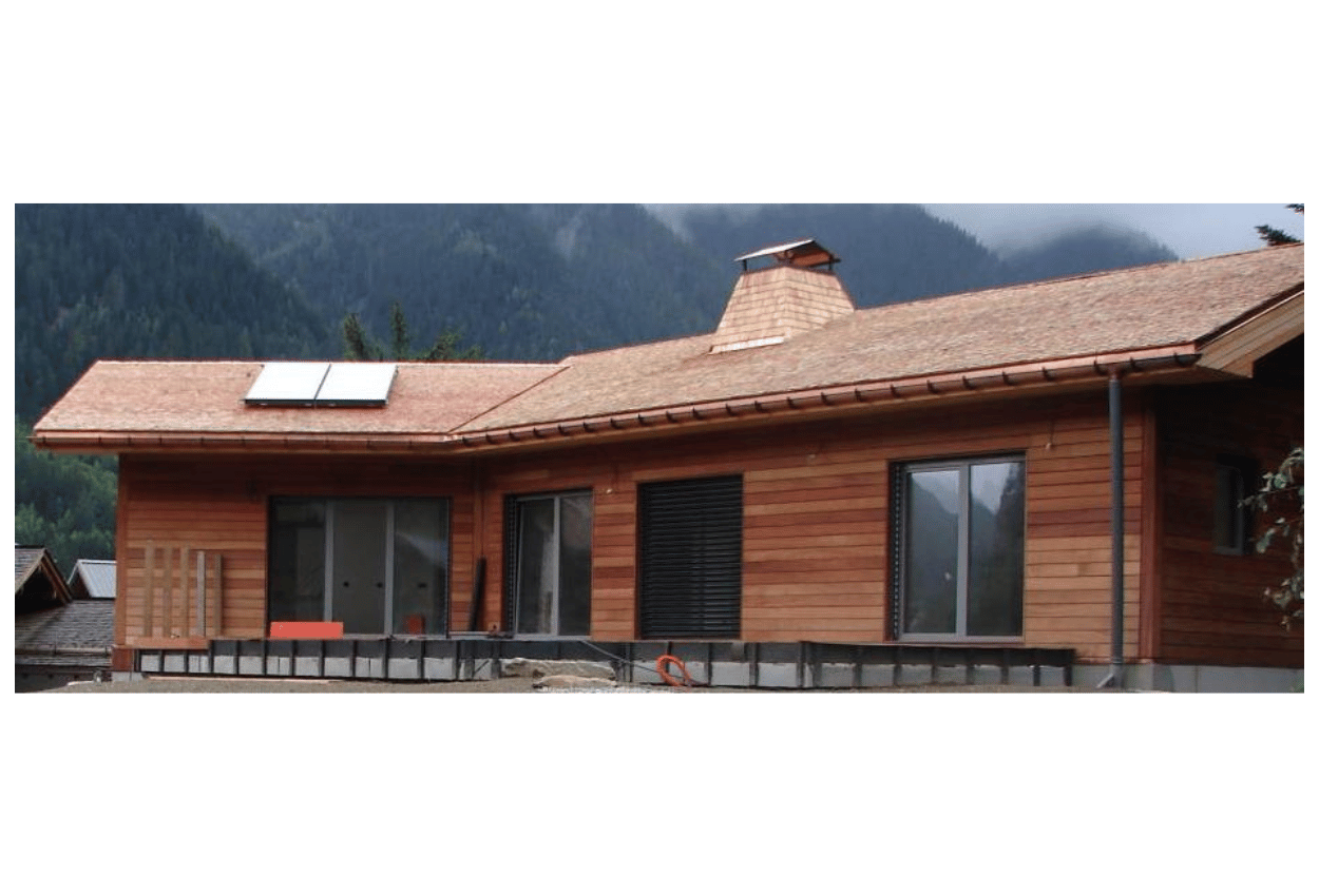 Protection anti UV incolore sur bois exotique jatoba
