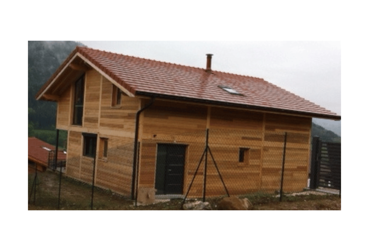 Bardage en red cedar avec protection anti UV incolore