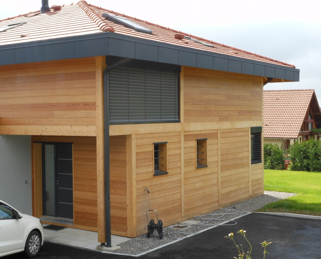 Maison en bois en mélèze sans noeud