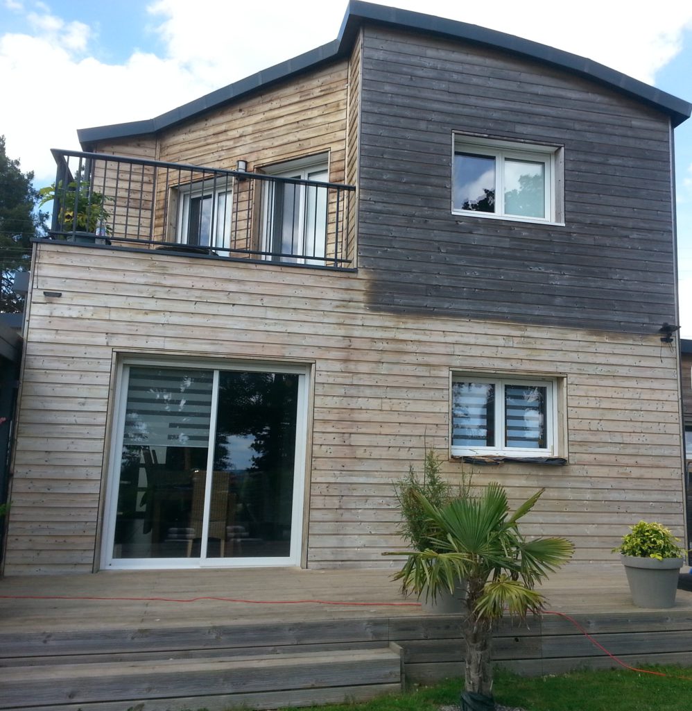 Maison bois pendant son dégrisement