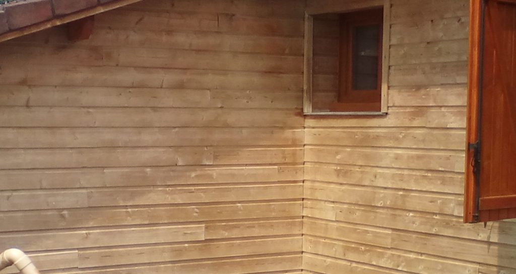 Aspect bois d'une maison après dégrisement