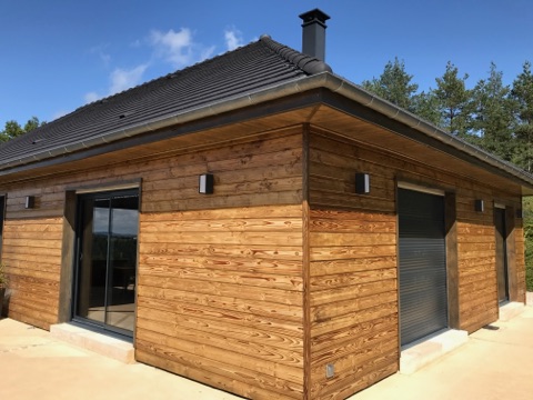 maison en bois bouny