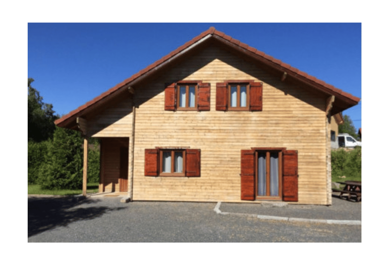 Comment dégriser un bardage en bois