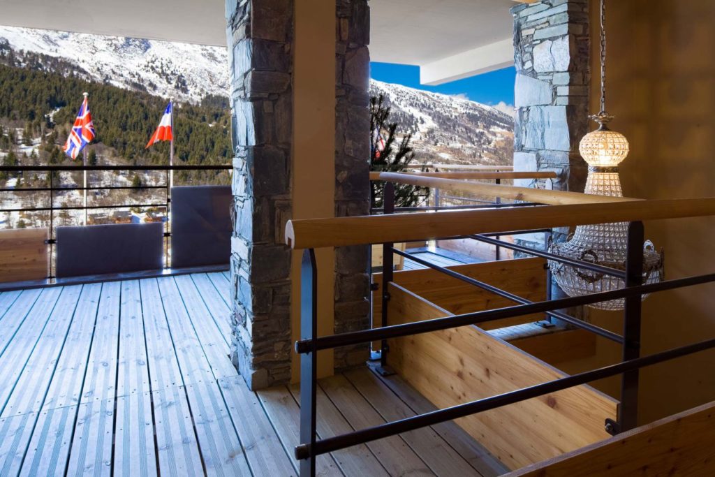 helios-hotel-meribel