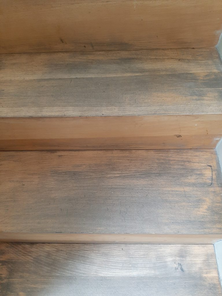 escalier-renovation-vitrification