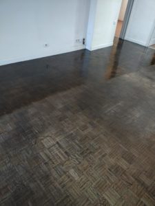 Application d’une Huile-Cire teintée sur un parquet – Témoignage