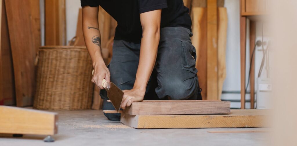 Traiter le bois coupé